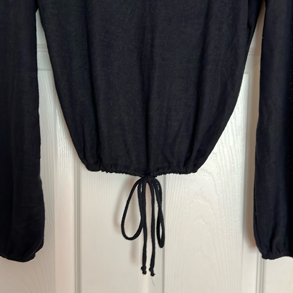 A&F Black Knit Top XS - Picture 3 of 5